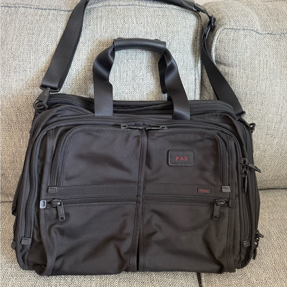 TUMI Deluxe Business PC Briefcase & Travel Packing Tote 2in1  Black Ballistic
